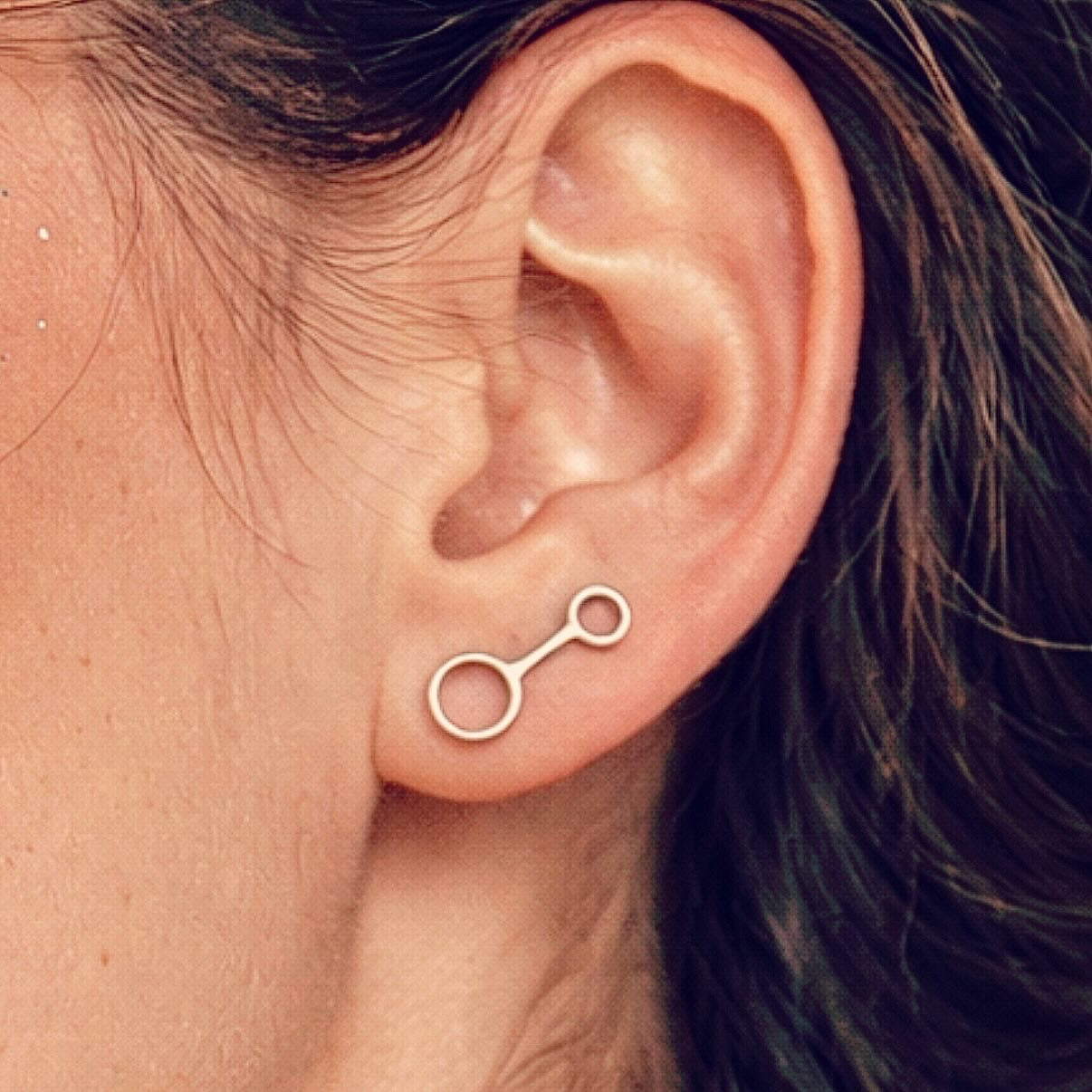 Orb studs
