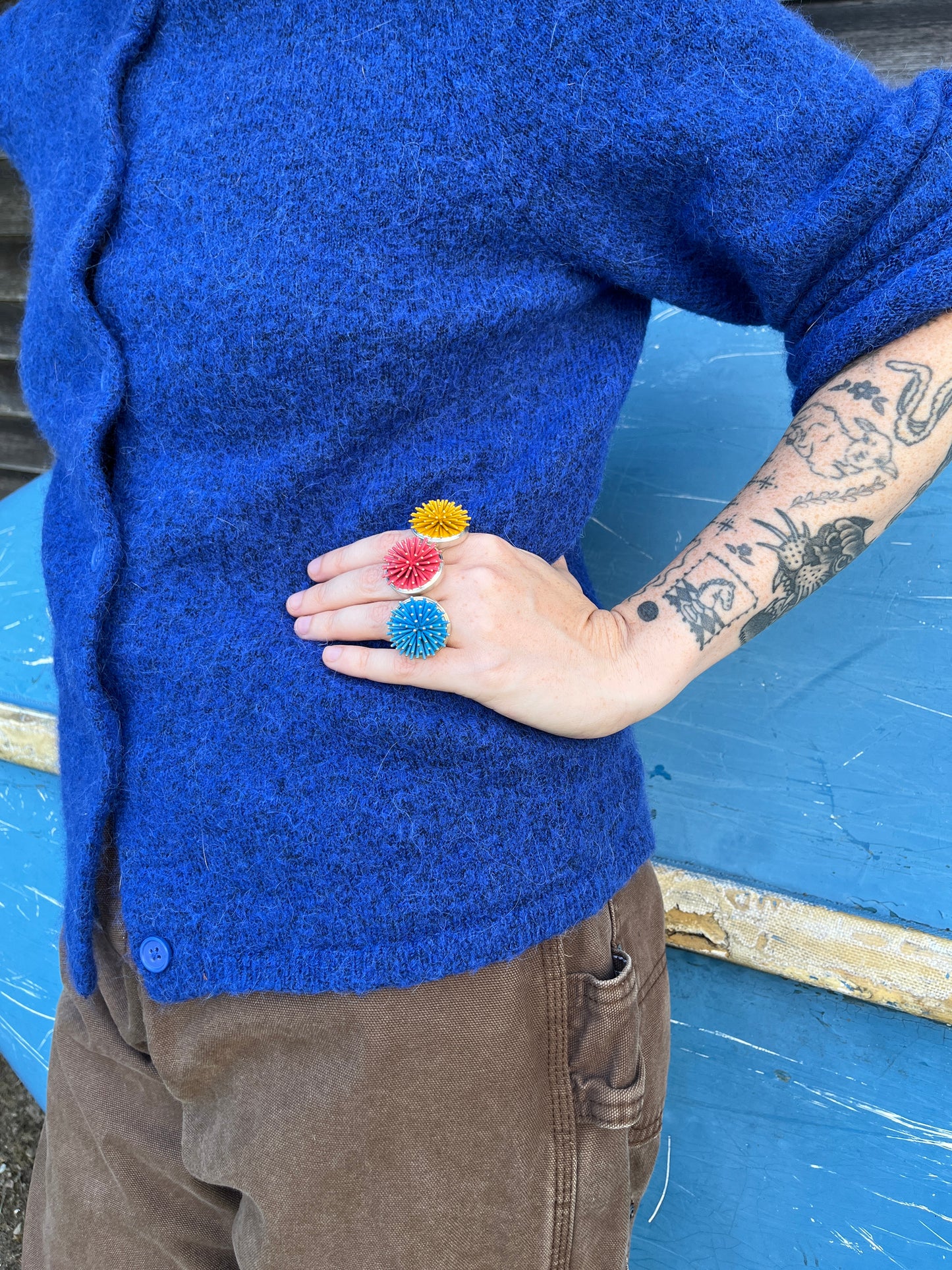 Blue spike ring - size 6.5